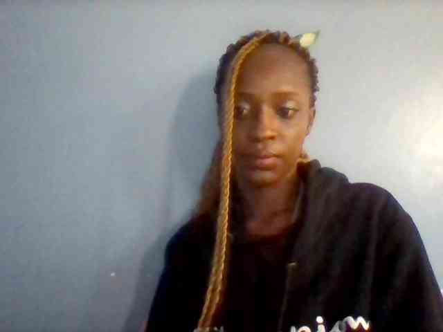 Curvypetite webcam
