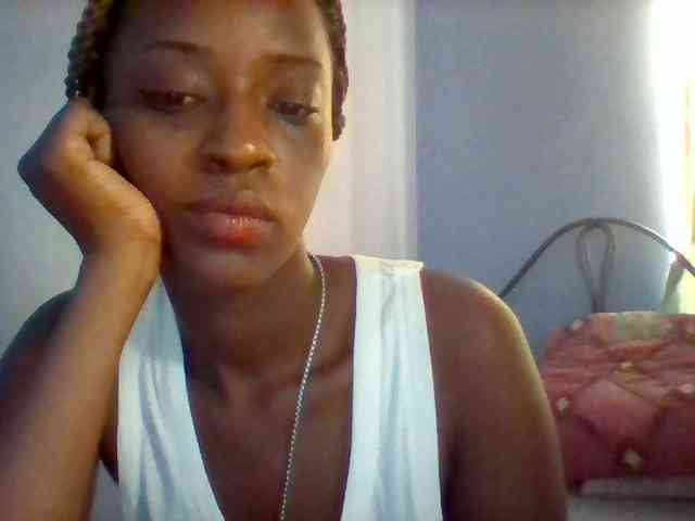 Curvypetite webcam