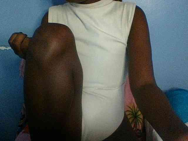 Curvypetite webcam