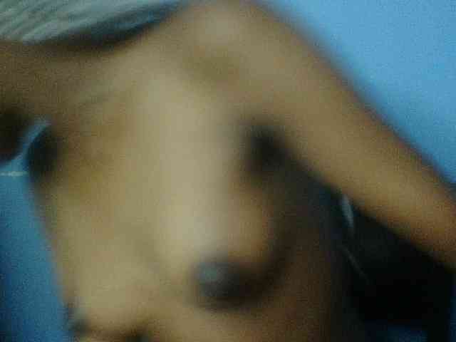 Curvypetite webcam