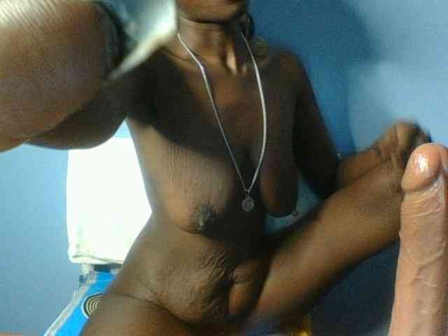 Curvypetite webcam