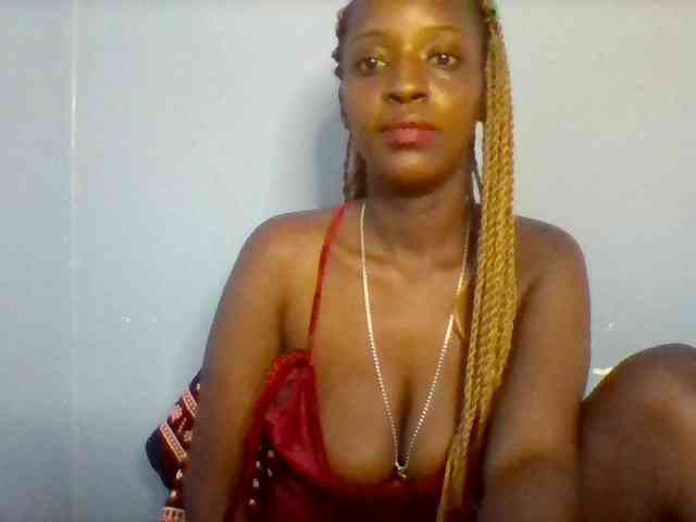 Curvypetite webcam
