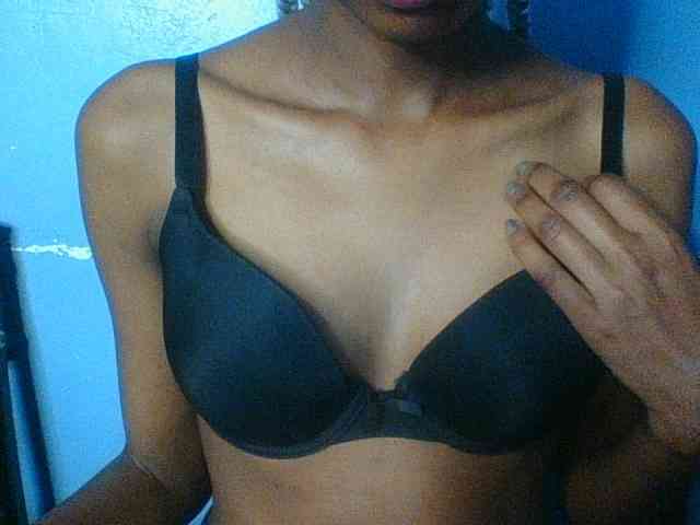 Curvypetite webcam