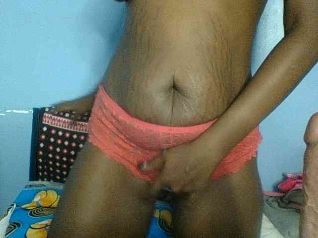 Curvypetite webcam