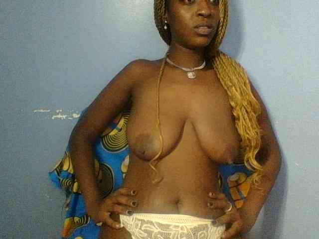 Curvypetite webcam