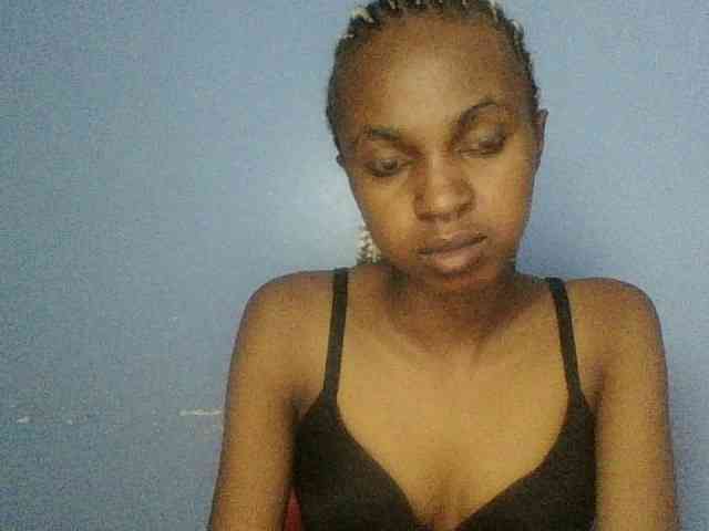 Curvypetite webcam