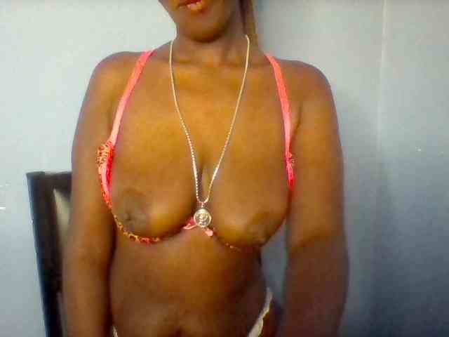 Curvypetite webcam