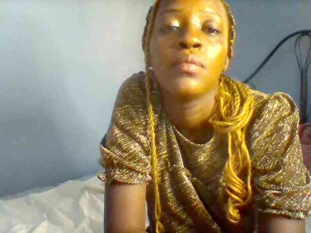 Curvypetite webcam