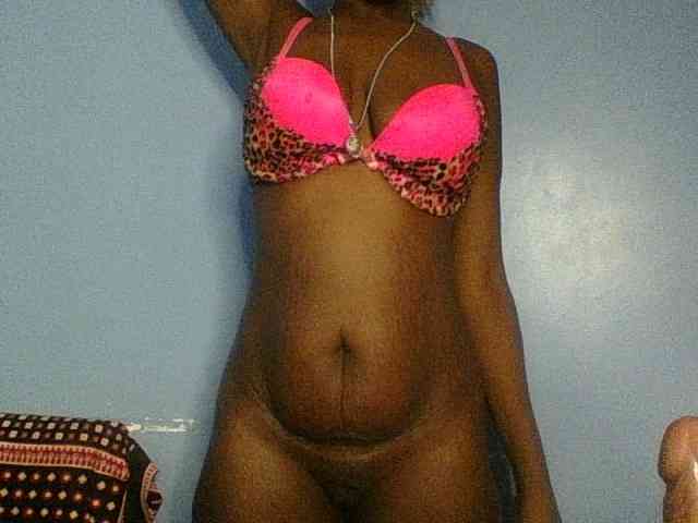 Curvypetite webcam