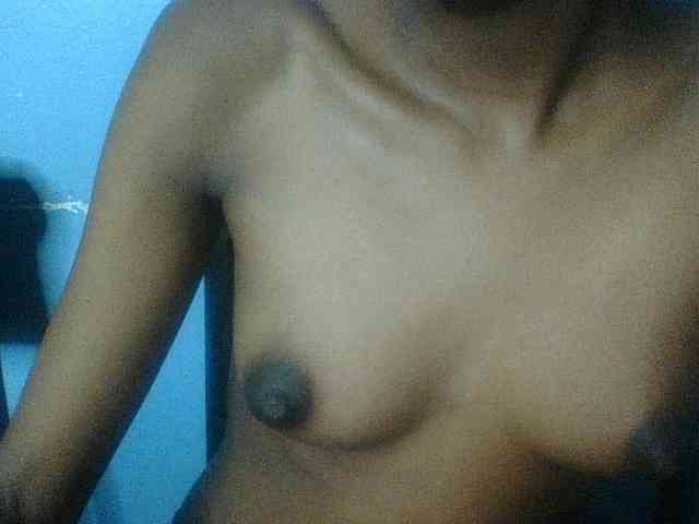 Curvypetite webcam