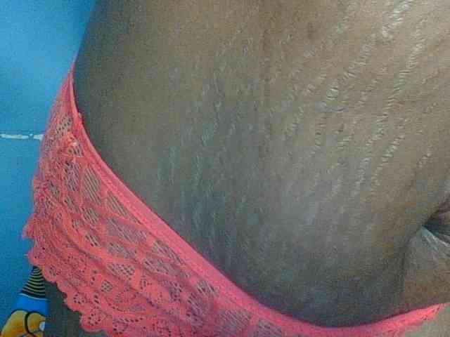 Curvypetite webcam