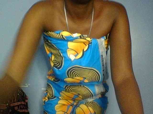 Curvypetite webcam