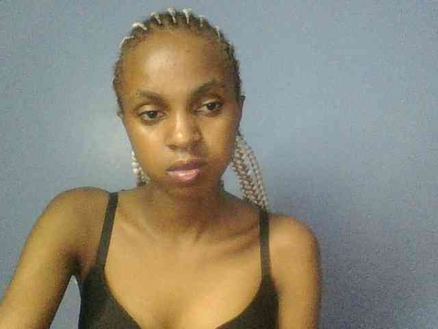 Curvypetite webcam
