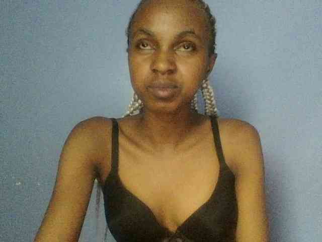 Curvypetite webcam