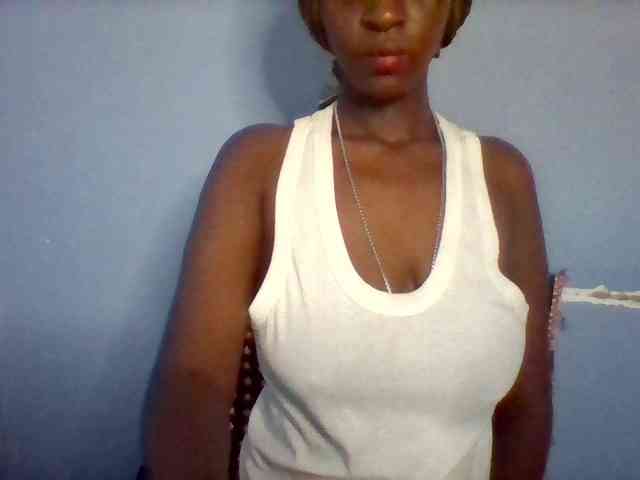Curvypetite webcam