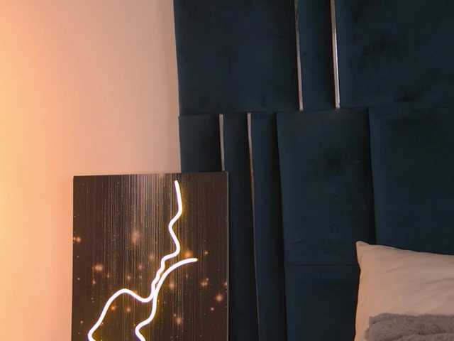 EdithOliviere live cam