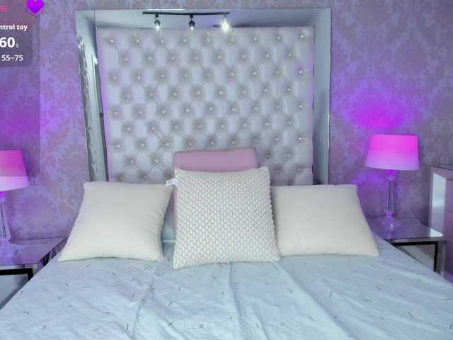 MilaClark live cam on BongaCams