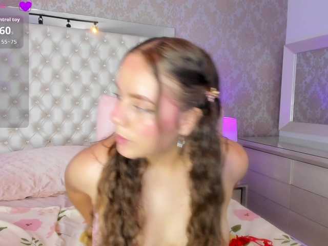 MilaClark live cam on BongaCams