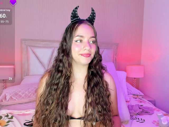 MilaClark live cam on BongaCams
