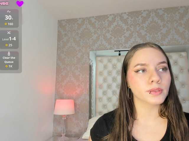 Milaclark live cam