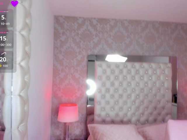 MilaClark live cam on BongaCams
