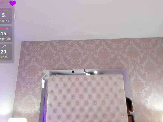MilaClark webcam