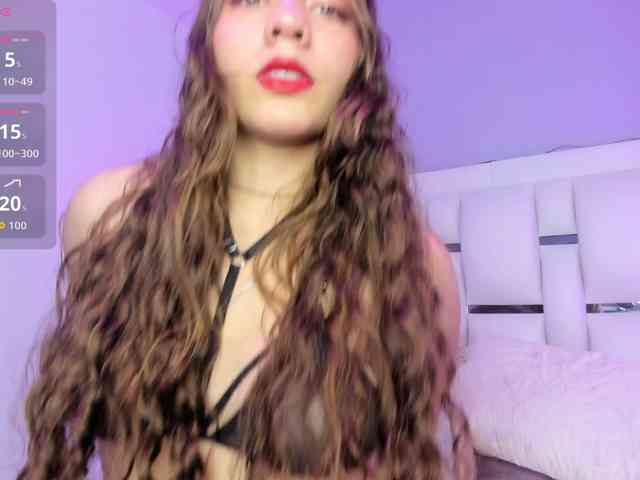 MilaClark webcam