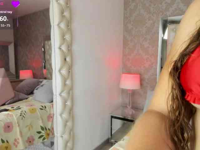 MilaClark webcam