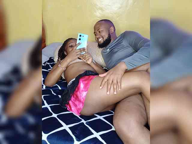 Sweet-Couples11 webcam