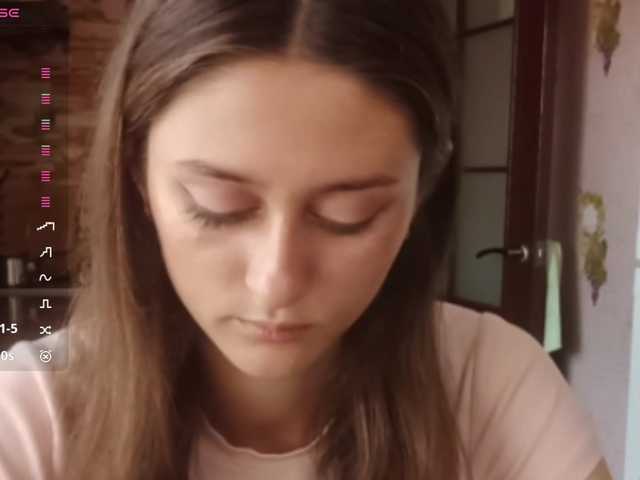 NatashiaHedman live cam on BongaCams