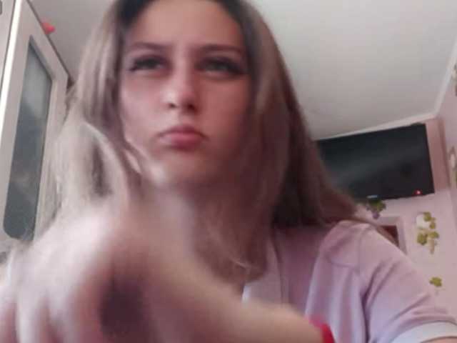 NatashiaHedman live cam on BongaCams