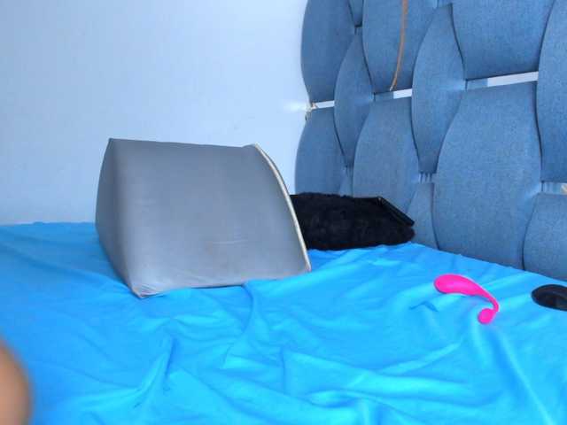 cyndicranforsquirt live cam on BongaCams