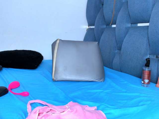 cyndicranforsquirt live cam on BongaCams