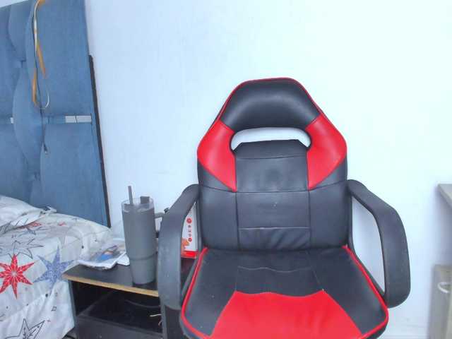 cyndicranforsquirt live cam on BongaCams