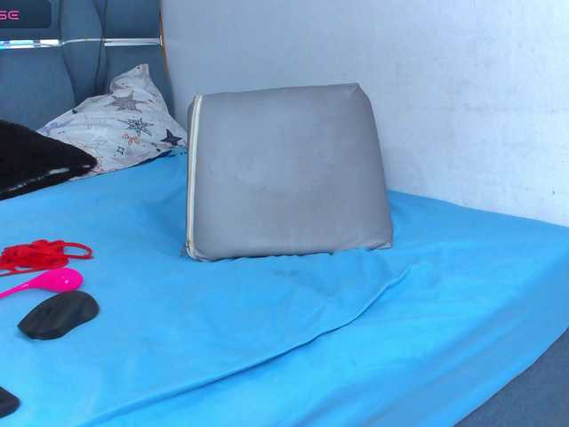 cyndicranforsquirt live cam on BongaCams