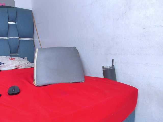 cyndicranforsquirt live cam on BongaCams