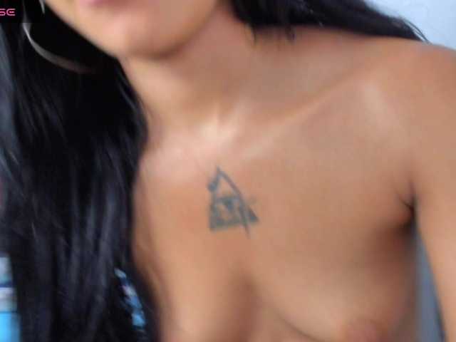 cyndicranforsquirt live cam on BongaCams