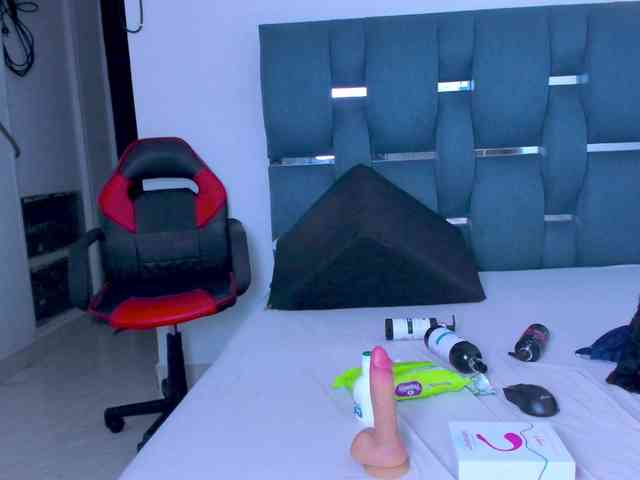 cyndicranforsquirt webcam