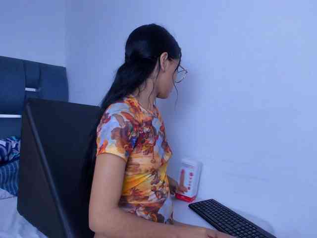 cyndicranforsquirt webcam