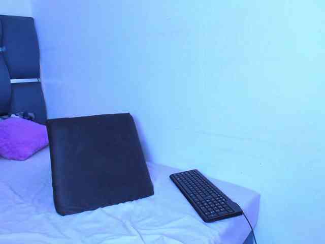 cyndicranforsquirt webcam
