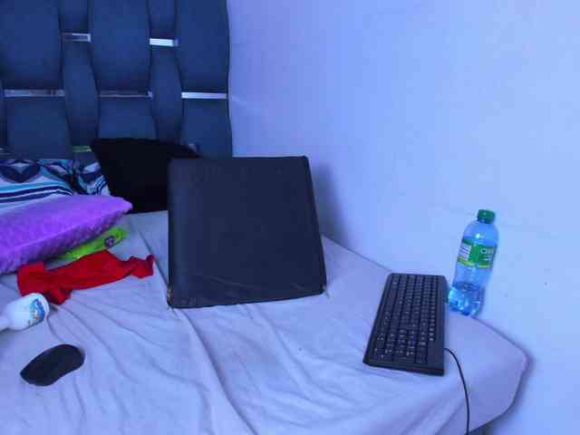 cyndicranforsquirt webcam