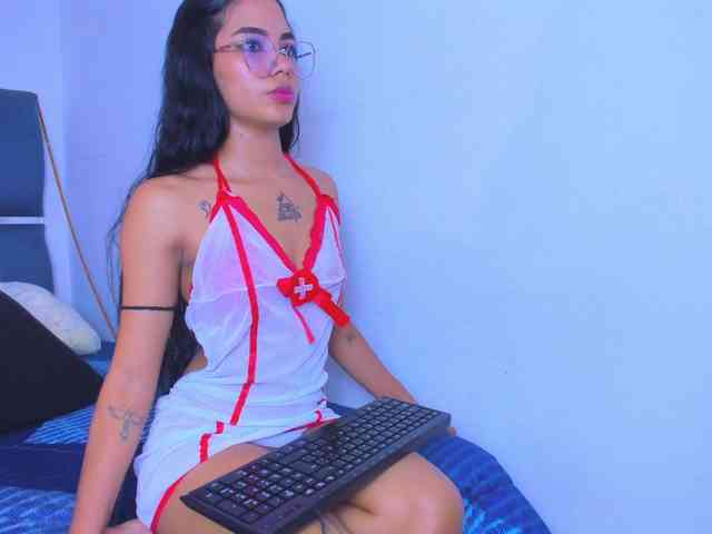 cyndicranforsquirt webcam