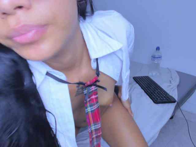 cyndicranforsquirt webcam