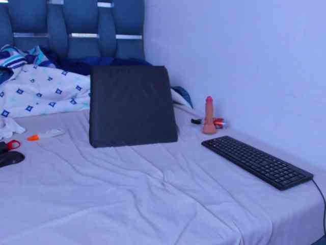 cyndicranforsquirt webcam