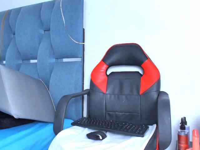 cyndicranforsquirt webcam