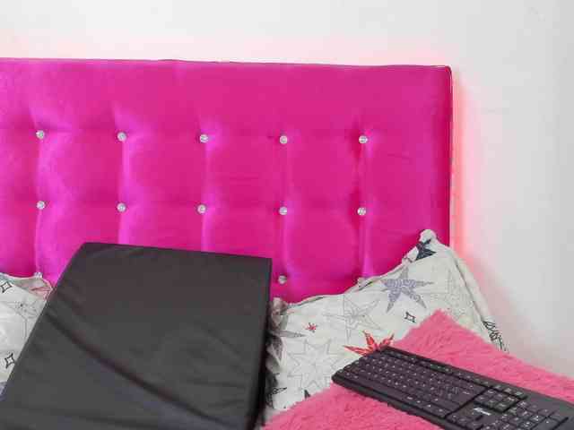 cyndicranforsquirt webcam