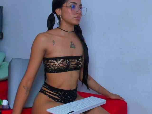 cyndicranforsquirt webcam