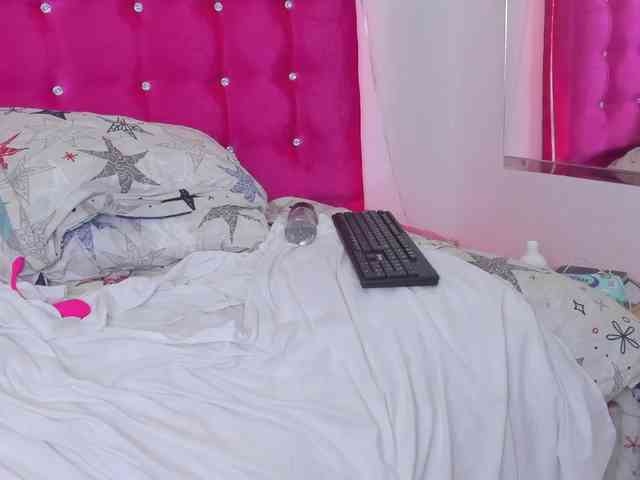 cyndicranforsquirt webcam