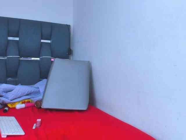 cyndicranforsquirt webcam