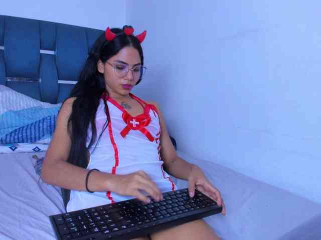 cyndicranforsquirt webcam